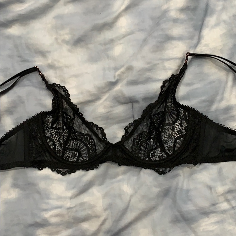 Savage x fenty bra